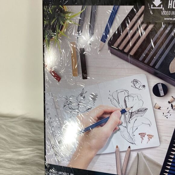 Premium Sketch Kit NIB, 2 are posted in closet - Picture 11 of 11